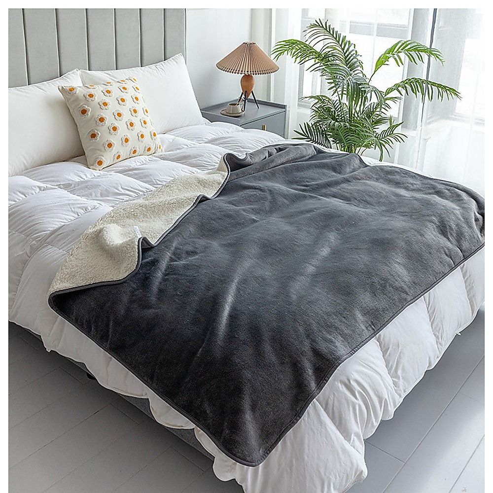 RestHaus Pet Reversible Pet Blanket – Sherpa & Flannel, Water-Resistant, Stone Grey